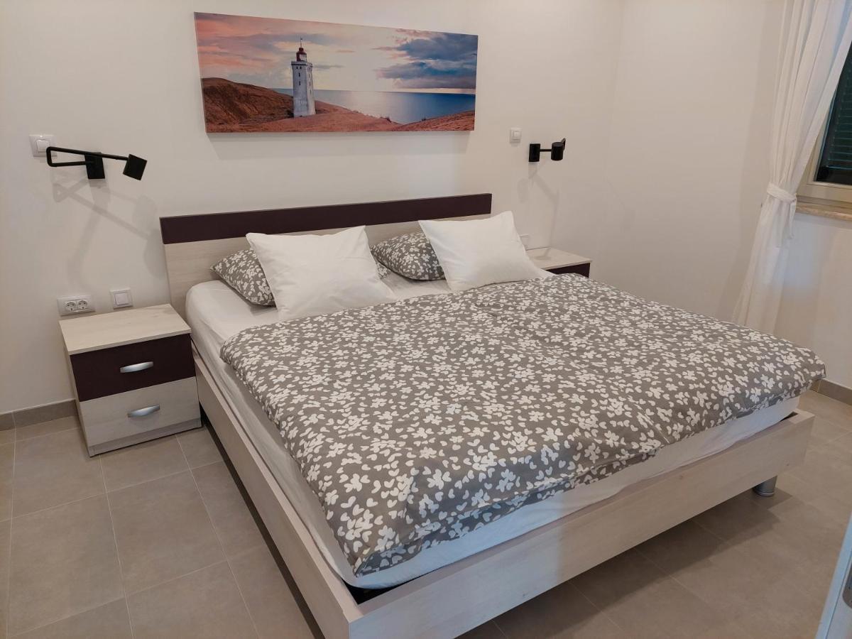 Gavza Sky View Apartment Cres Buitenkant foto
