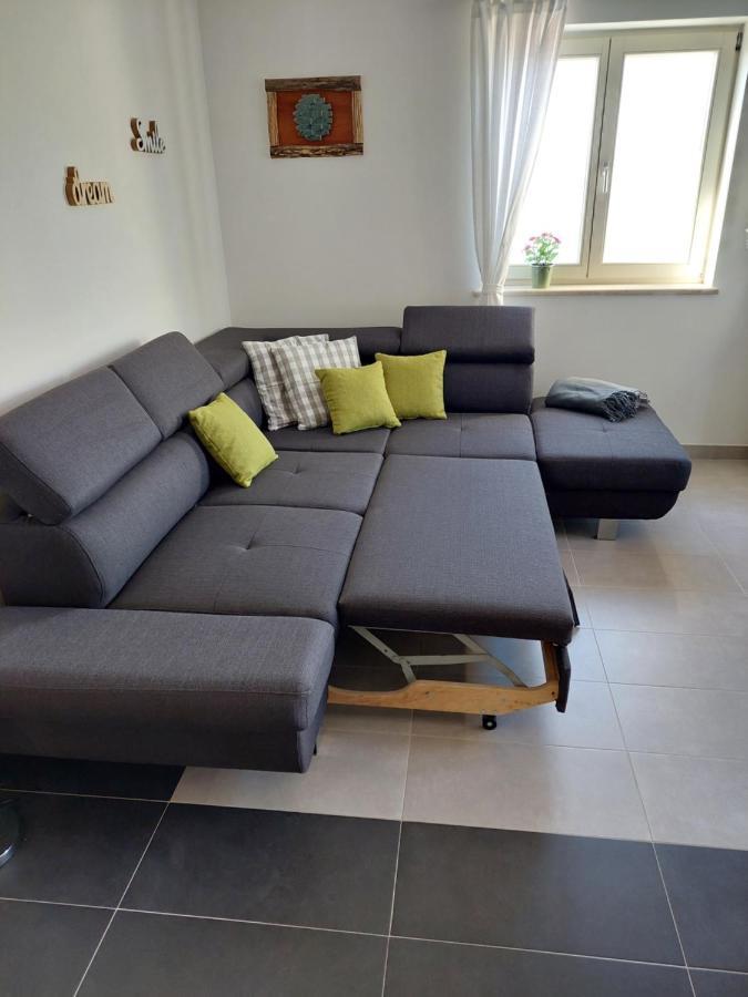 Gavza Sky View Apartment Cres Buitenkant foto