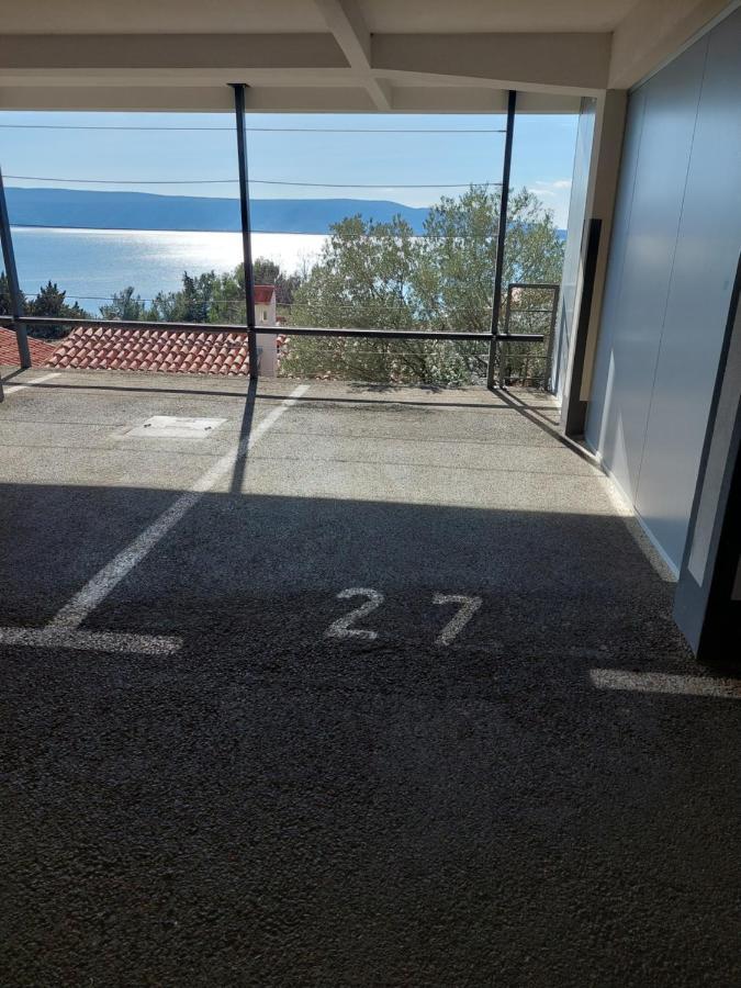 Gavza Sky View Apartment Cres Buitenkant foto