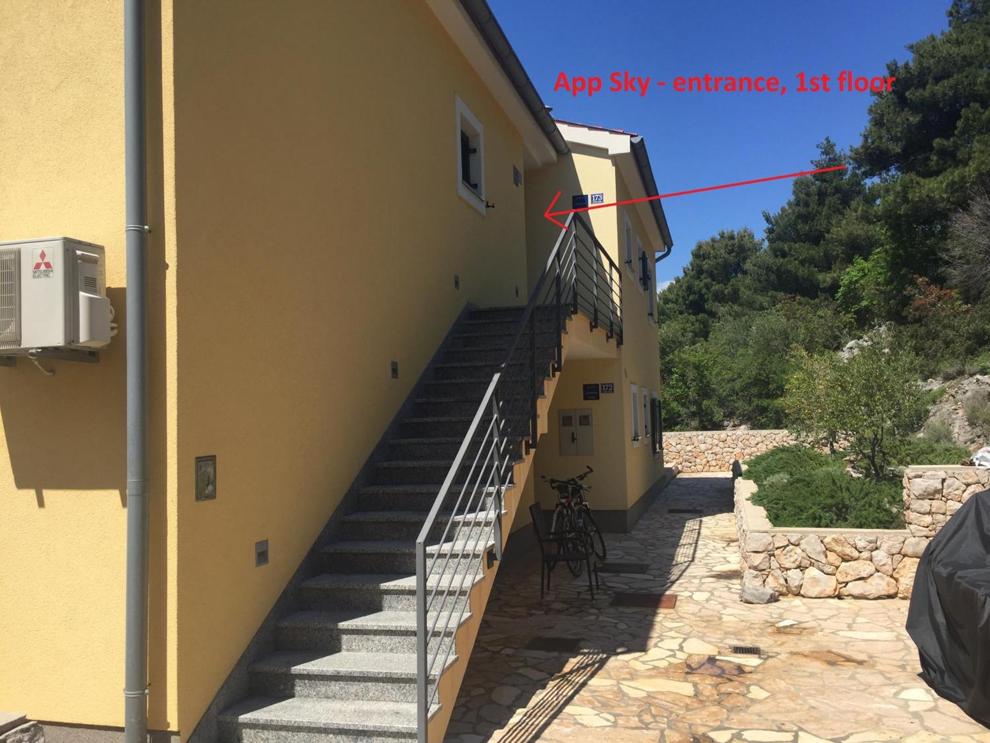 Gavza Sky View Apartment Cres Buitenkant foto