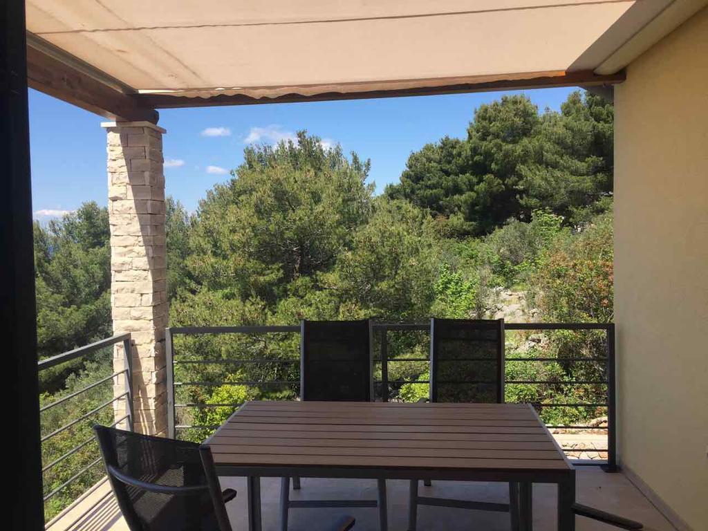 Gavza Sky View Apartment Cres Buitenkant foto